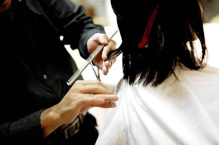 Как правильно стричь волосы: раскрываем секреты мастеров